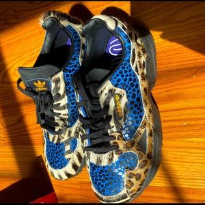 Adidas Falcon sneakers brand new women size 7